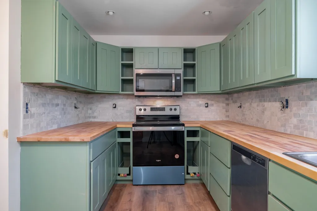 220 Tolend Road Dover NH 03820