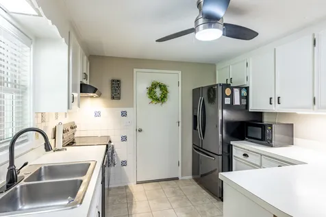 3 Grant Road Hanover NH 03755