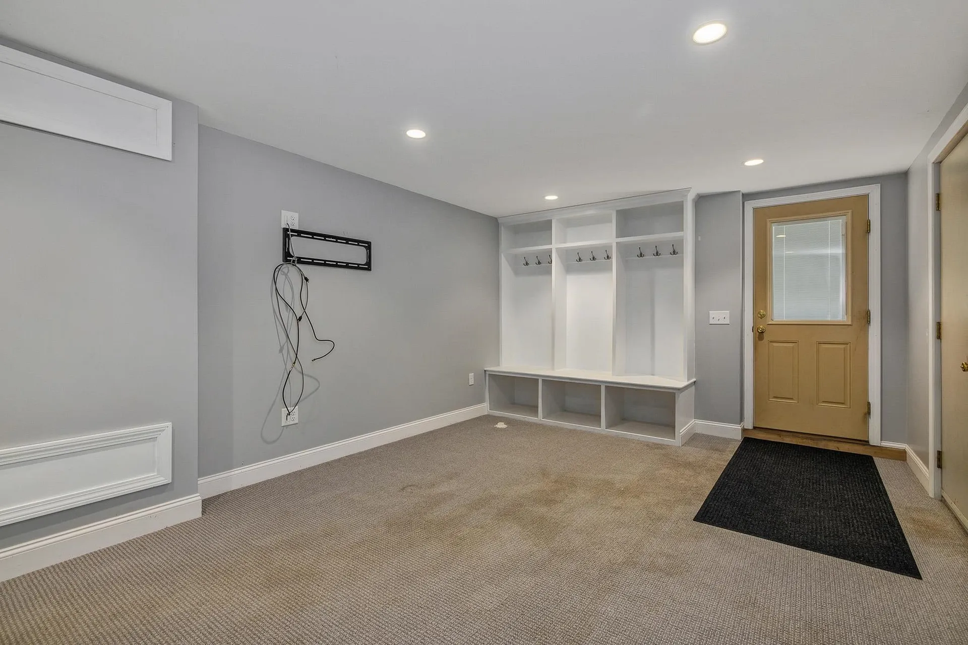 32 Samuel Hanson Avenue Dover NH 03820