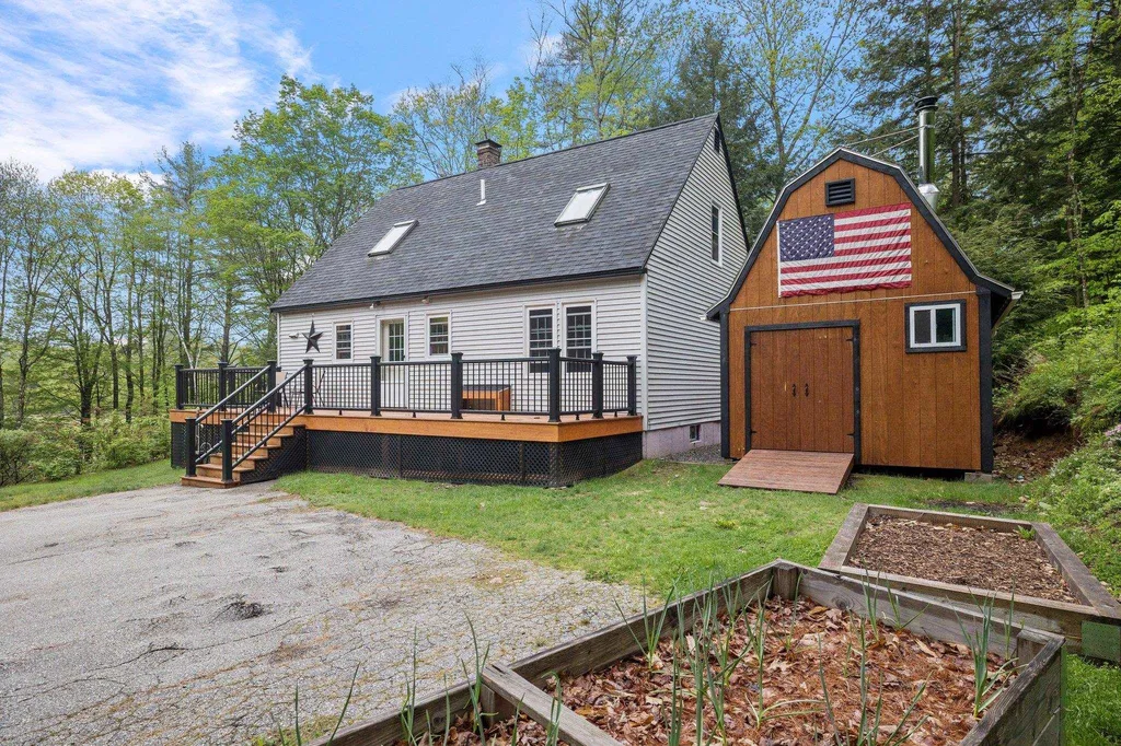 734 South Main Street Bristol NH 03222