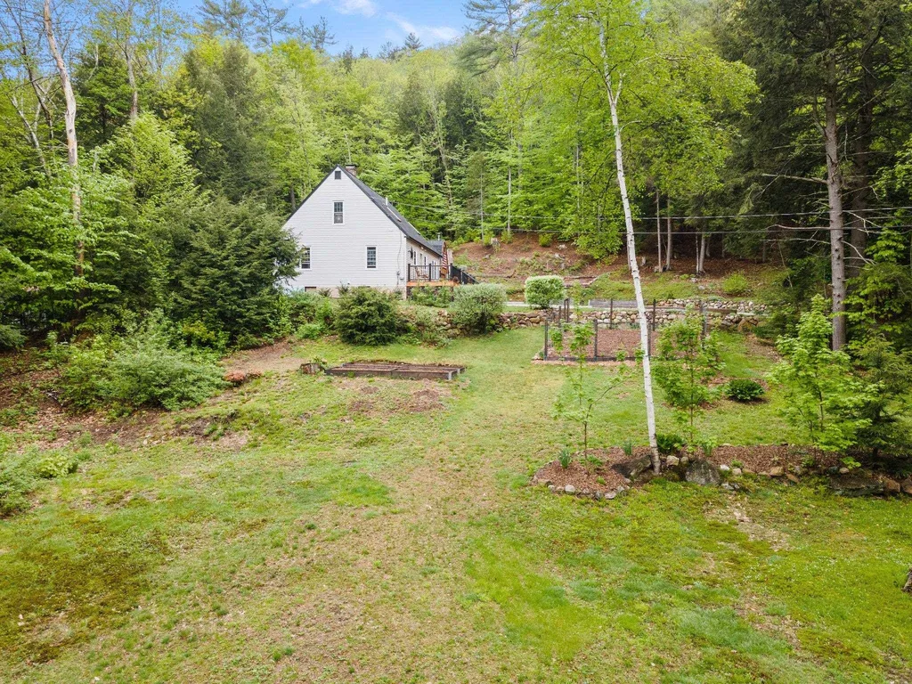 734 South Main Street Bristol NH 03222