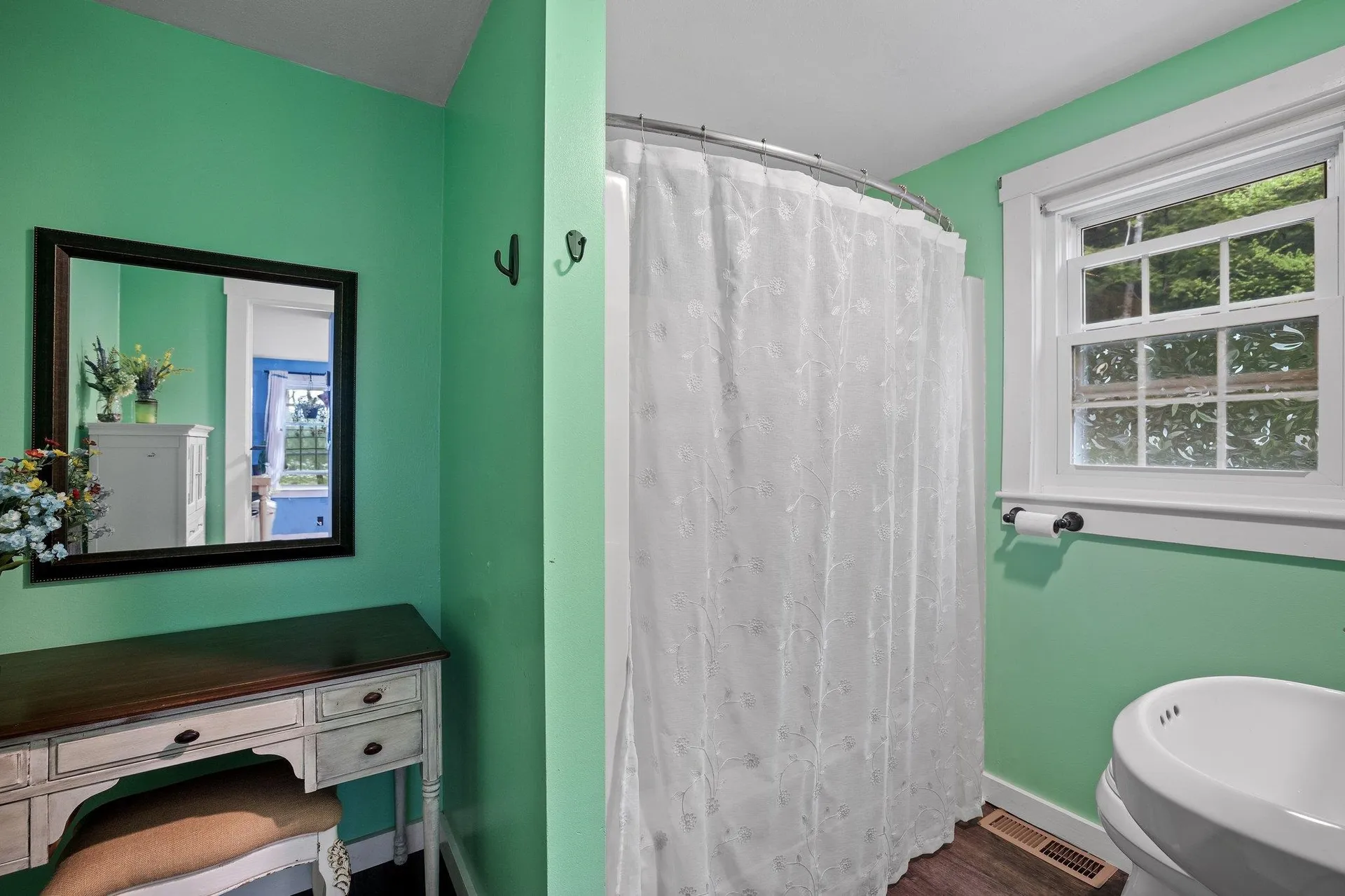 734 South Main Street Bristol NH 03222