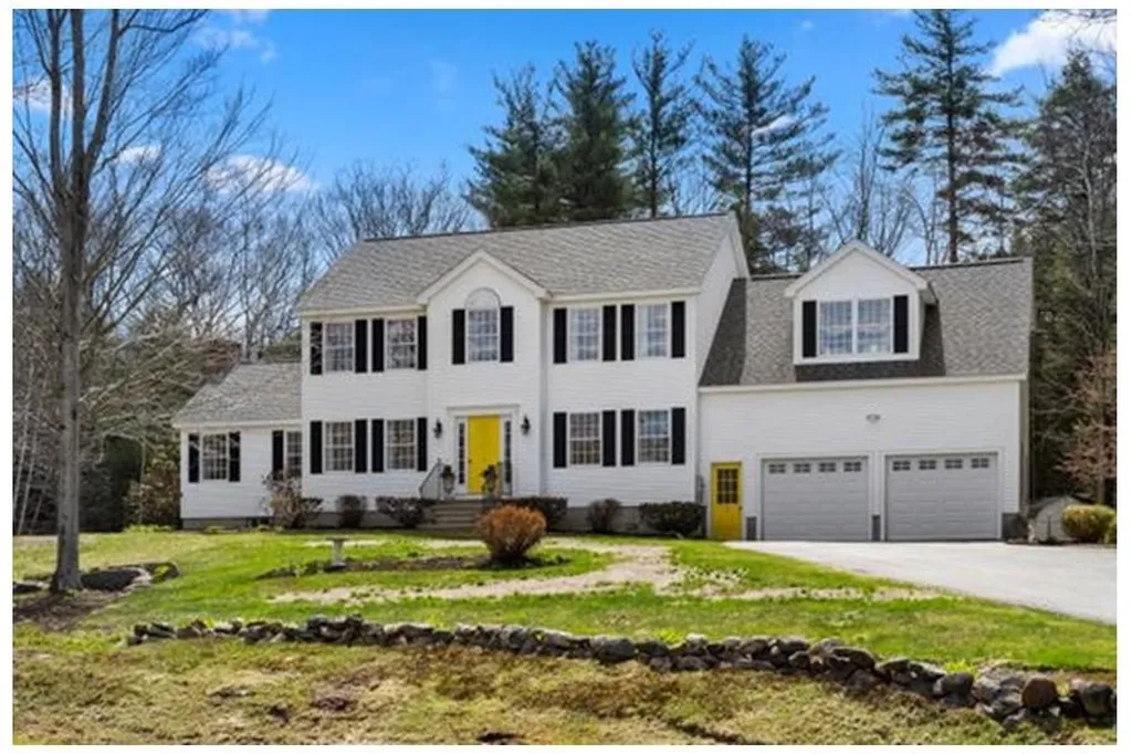5 Chestnut Circle Mont Vernon NH 03057
