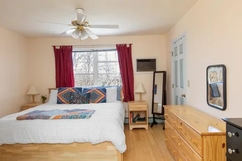602 North Avenue Burlington VT 05408