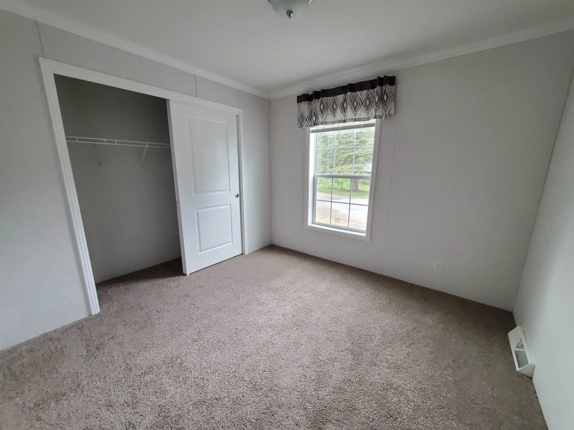 27 Smith Drive Canaan NH 03741