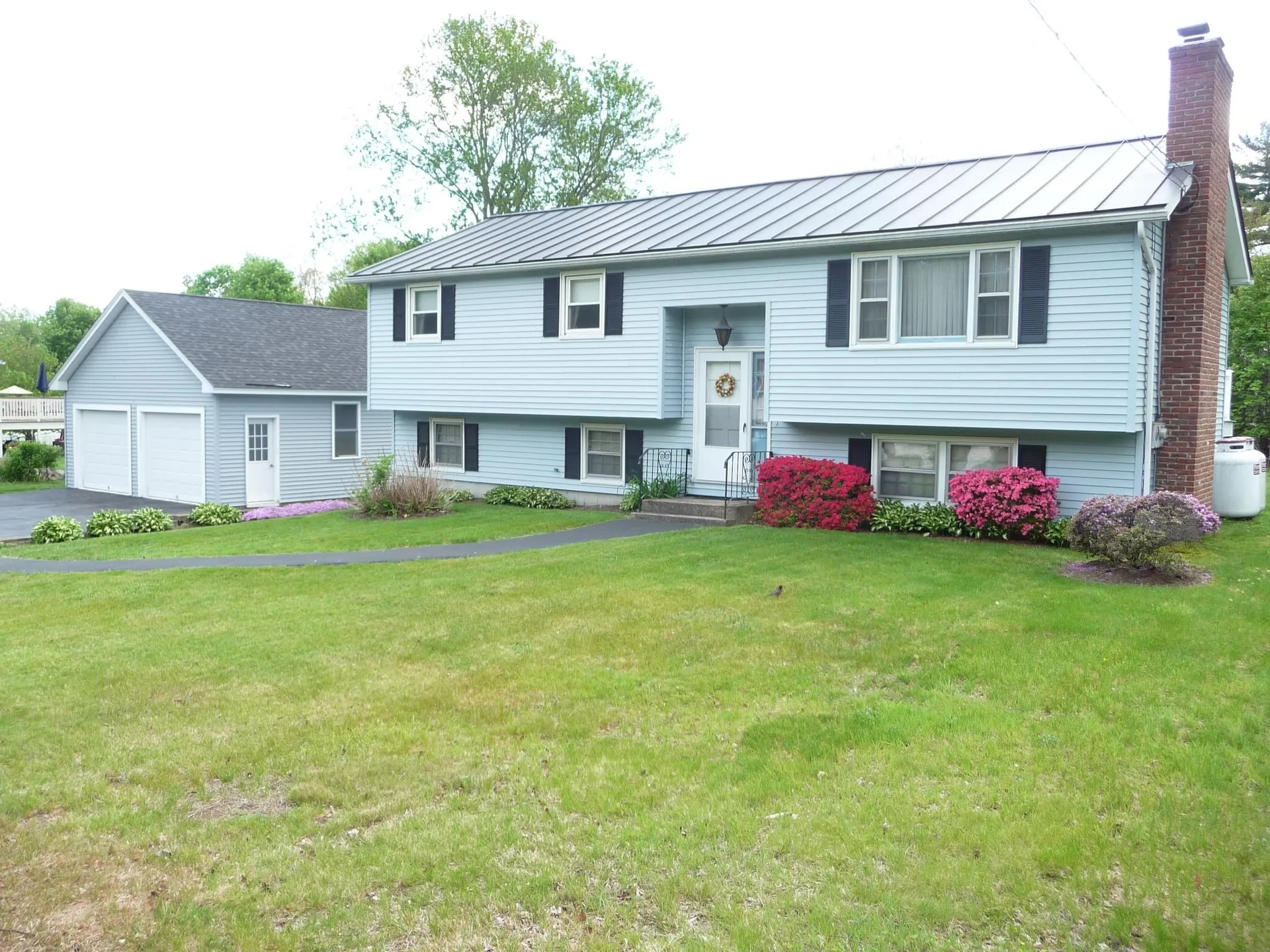 16 Crockett Drive Goffstown NH 03045