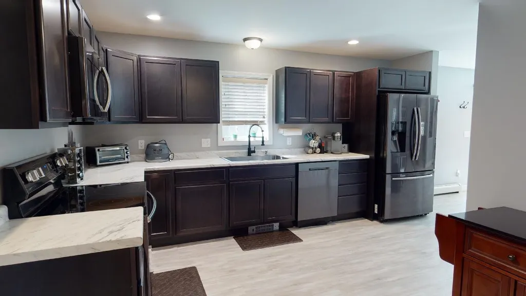 639 Beauty Hill Road Barnstead NH 03218