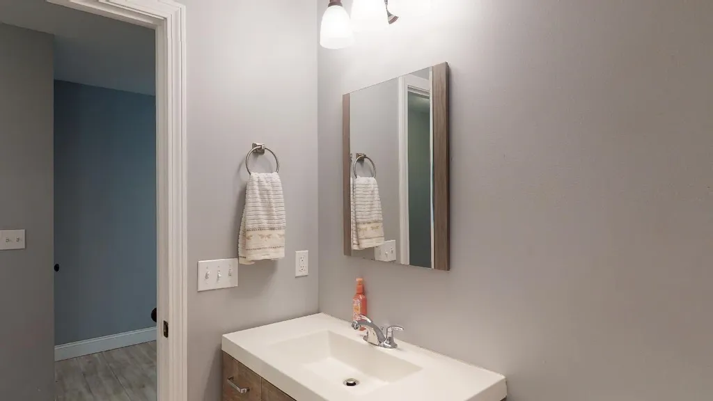 639 Beauty Hill Road Barnstead NH 03218