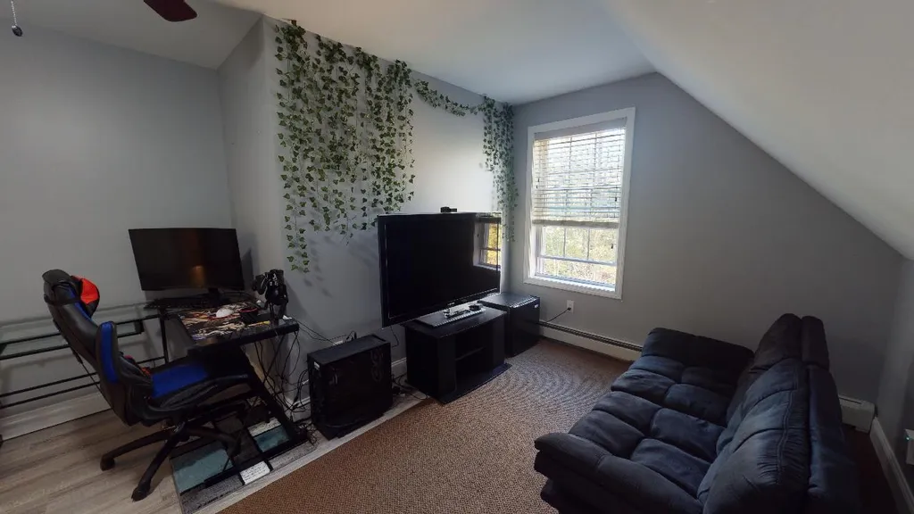 639 Beauty Hill Road Barnstead NH 03218