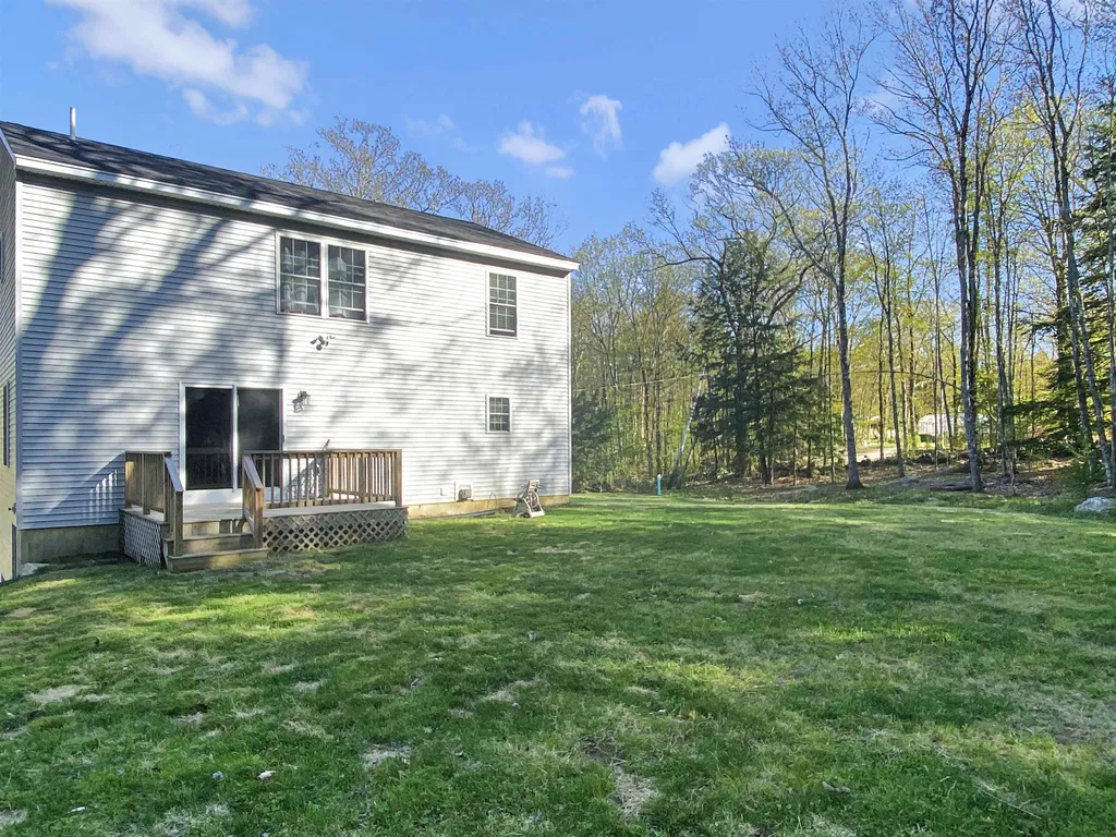 639 Beauty Hill Road Barnstead NH 03218
