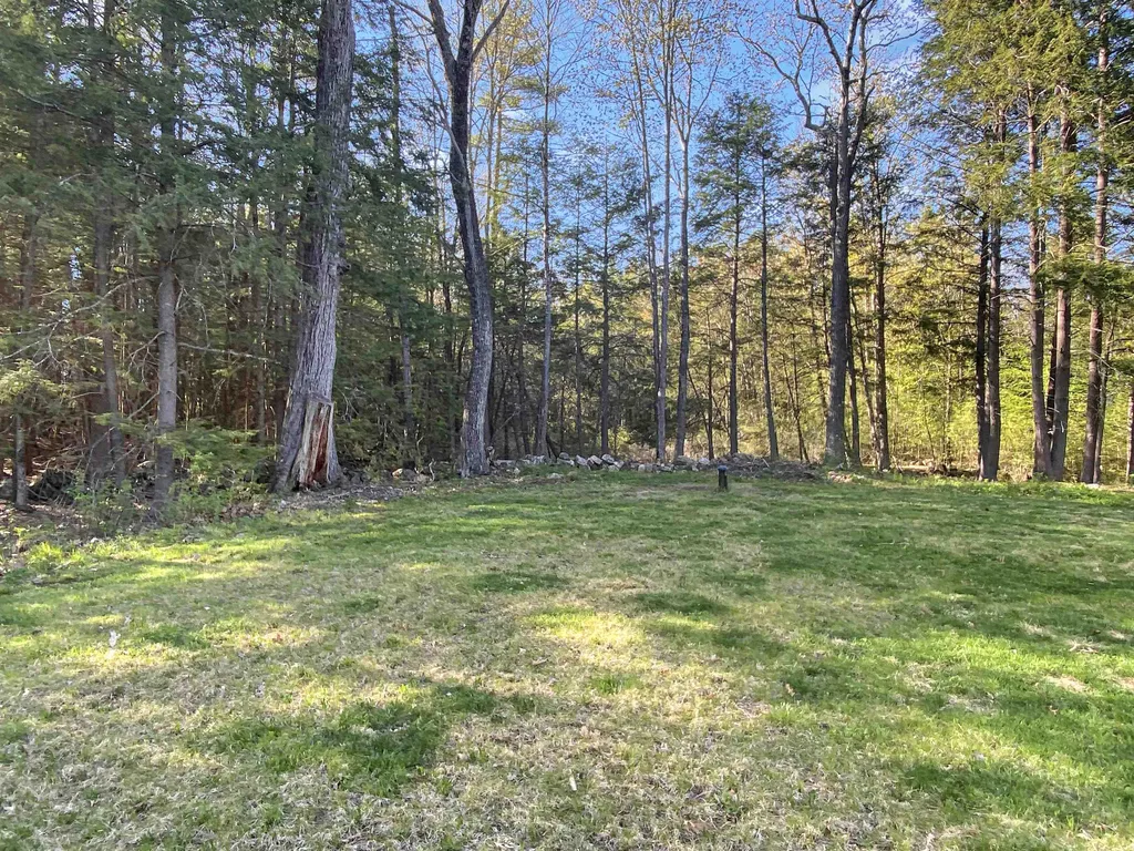 639 Beauty Hill Road Barnstead NH 03218