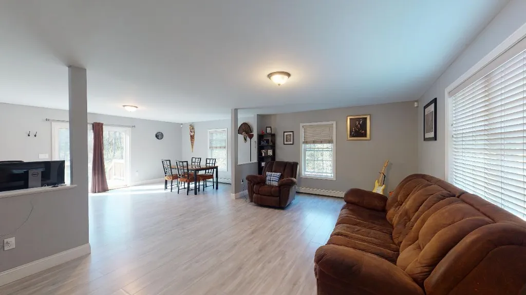 639 Beauty Hill Road Barnstead NH 03218