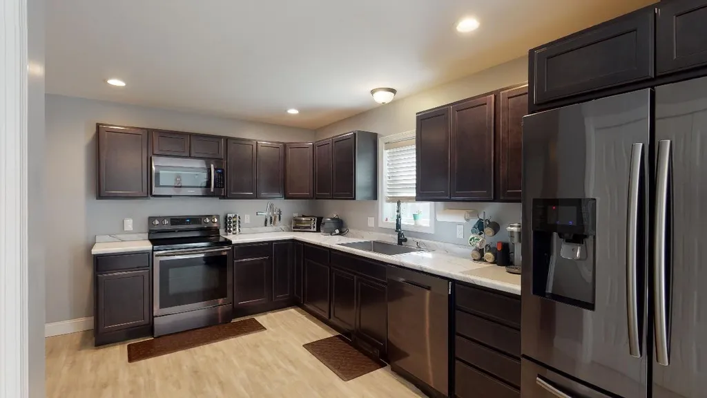 639 Beauty Hill Road Barnstead NH 03218