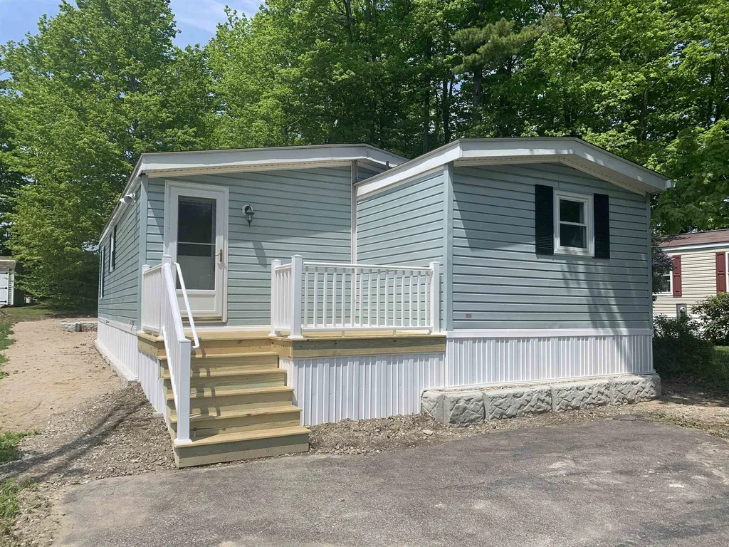 52 Marshwood Drive Eliot ME 03903