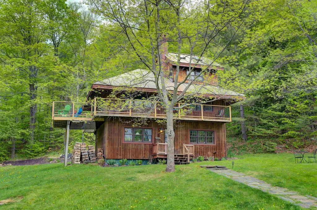 3660 Royalton Turnpike Road Barnard VT 05068