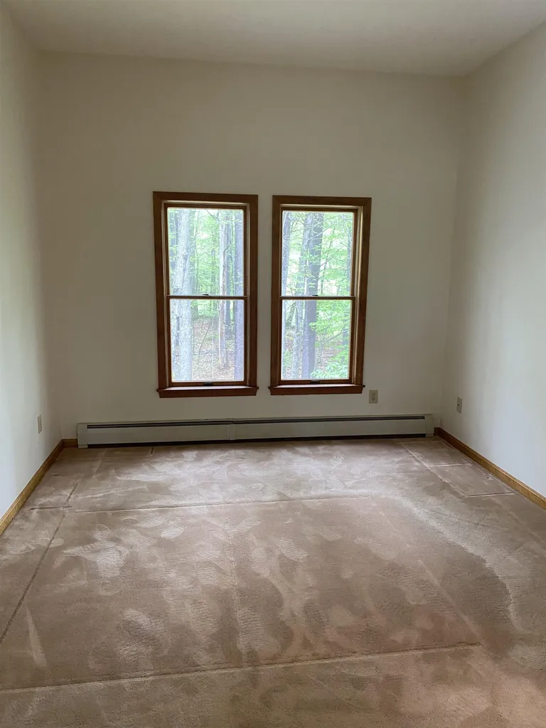 17 Mcintosh Way Greenland NH 03840