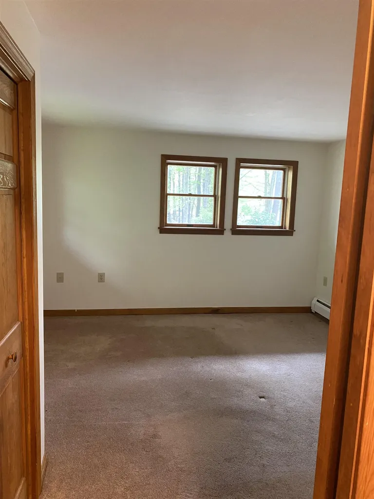 17 Mcintosh Way Greenland NH 03840