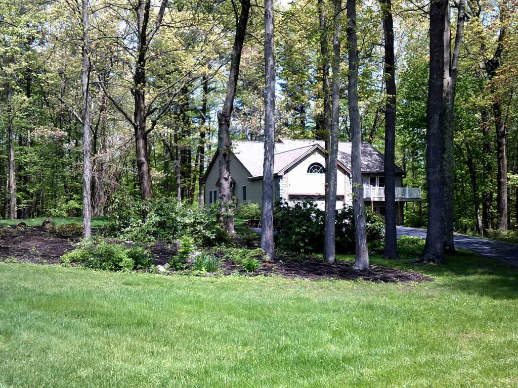 17 Mcintosh Way Greenland NH 03840
