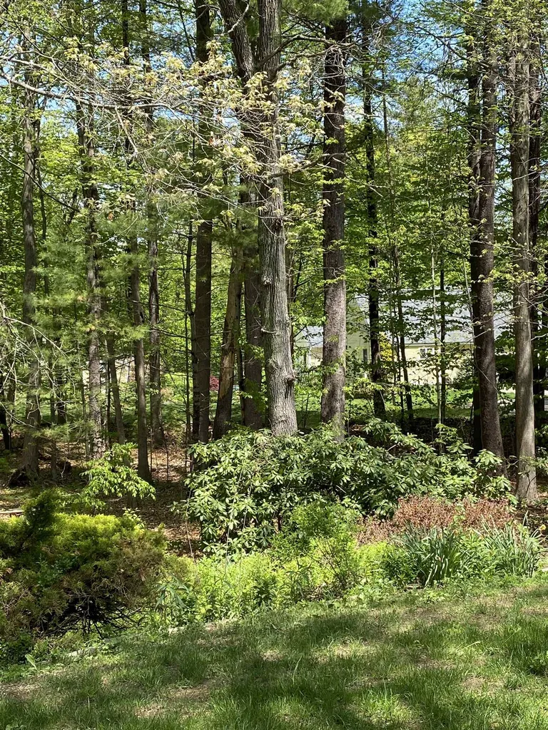 17 Mcintosh Way Greenland NH 03840
