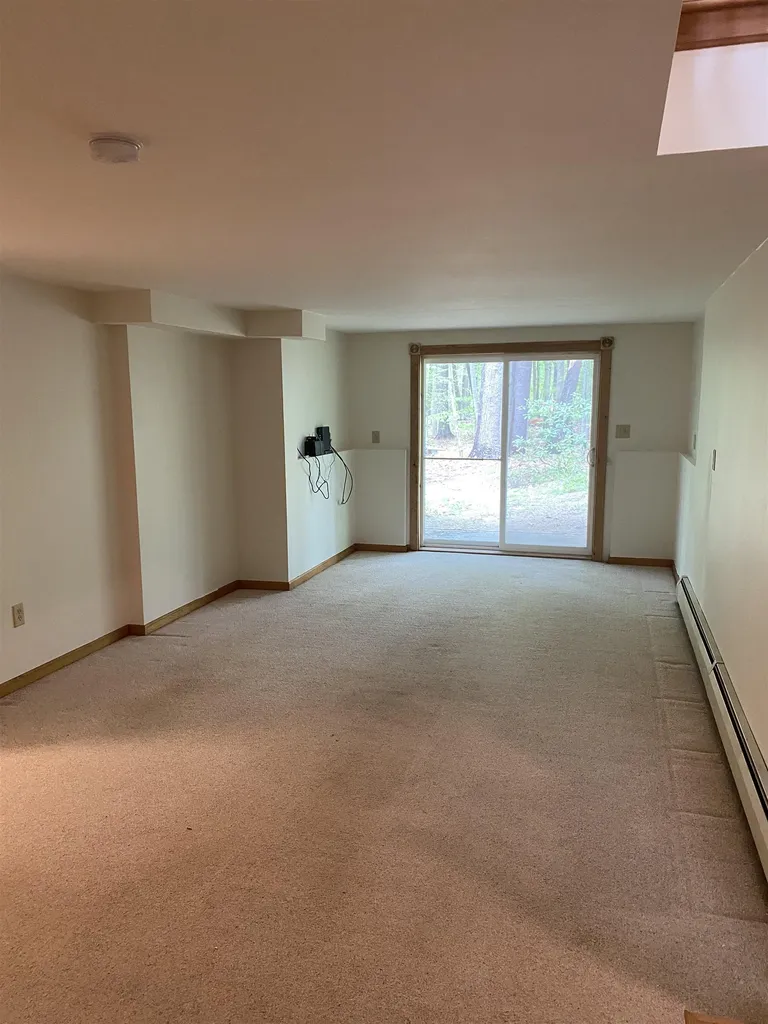 17 Mcintosh Way Greenland NH 03840