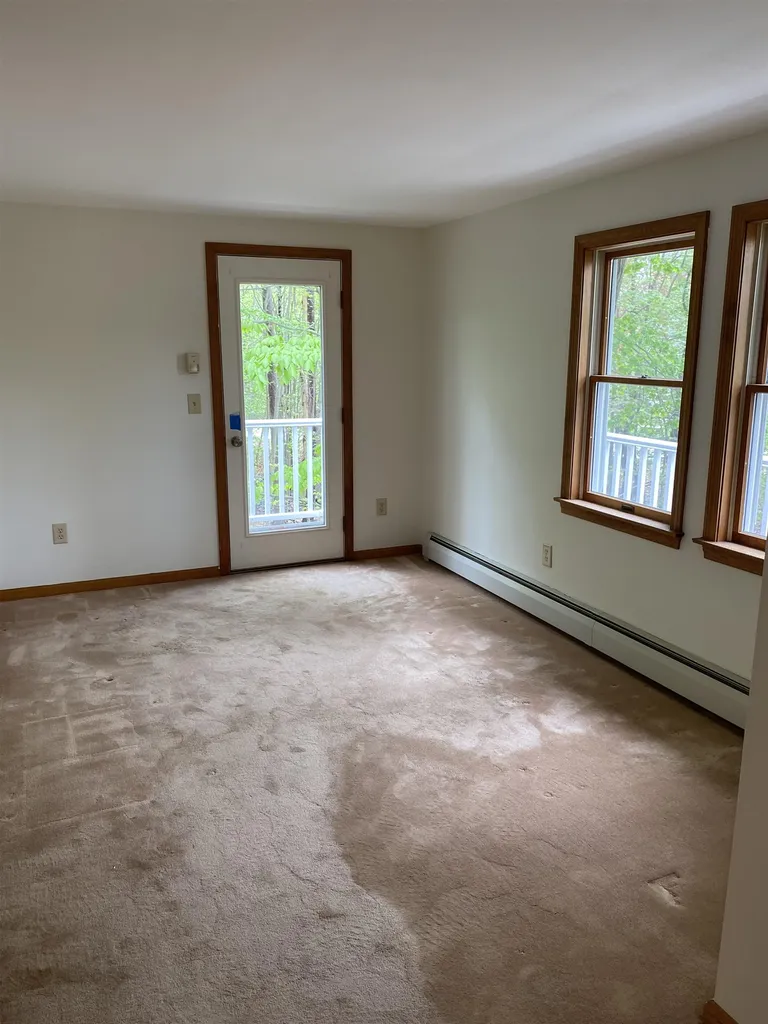 17 Mcintosh Way Greenland NH 03840
