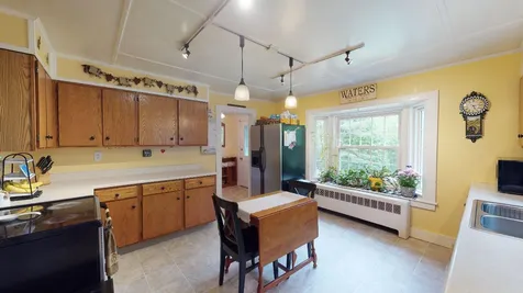 219 North Main Street Boscawen NH 03303