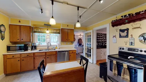 219 North Main Street Boscawen NH 03303
