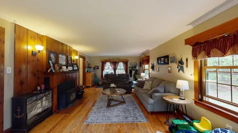 219 North Main Street Boscawen NH 03303