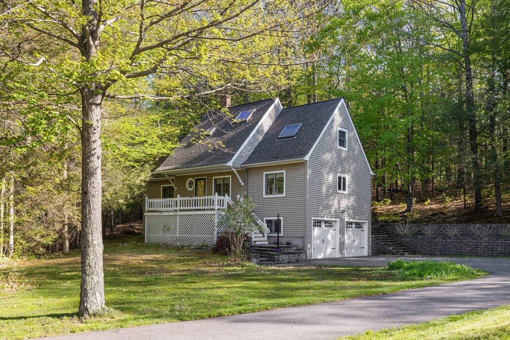 7 Frye Circle Wolfeboro NH 03894