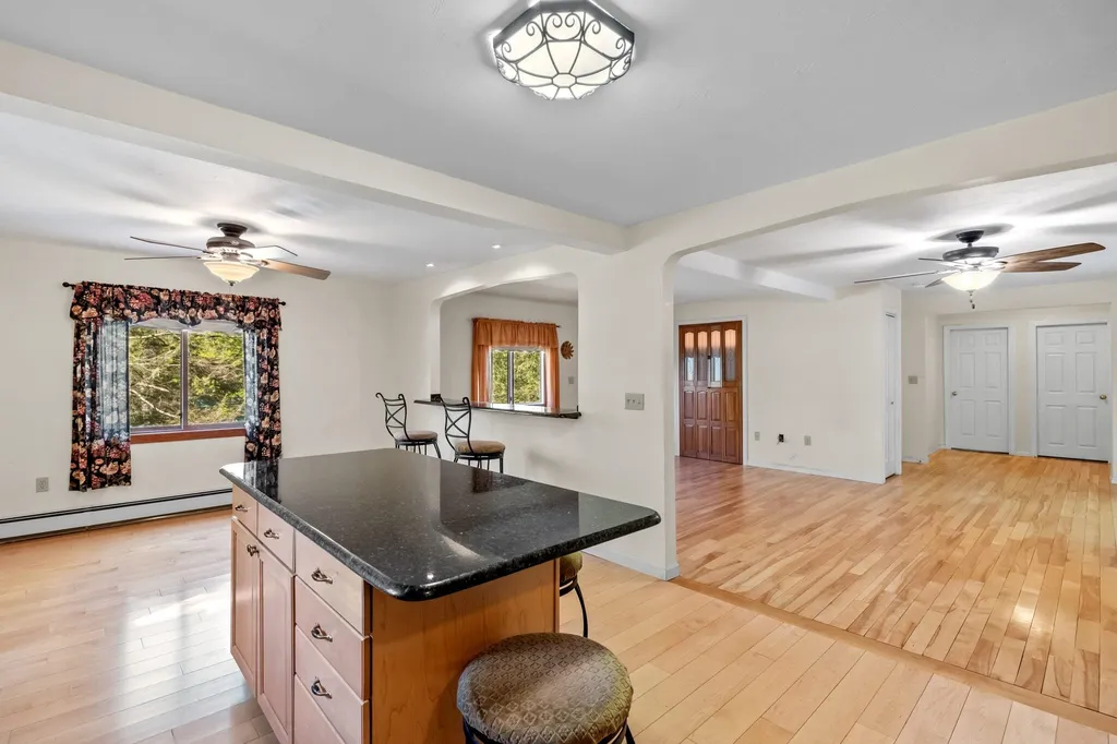 7 Frye Circle Wolfeboro NH 03894