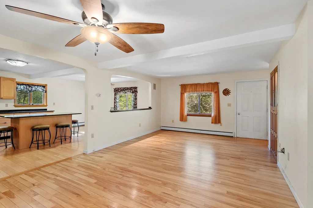 7 Frye Circle Wolfeboro NH 03894