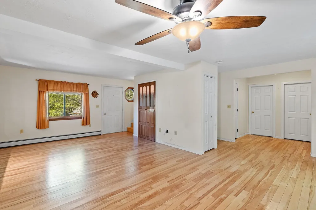 7 Frye Circle Wolfeboro NH 03894