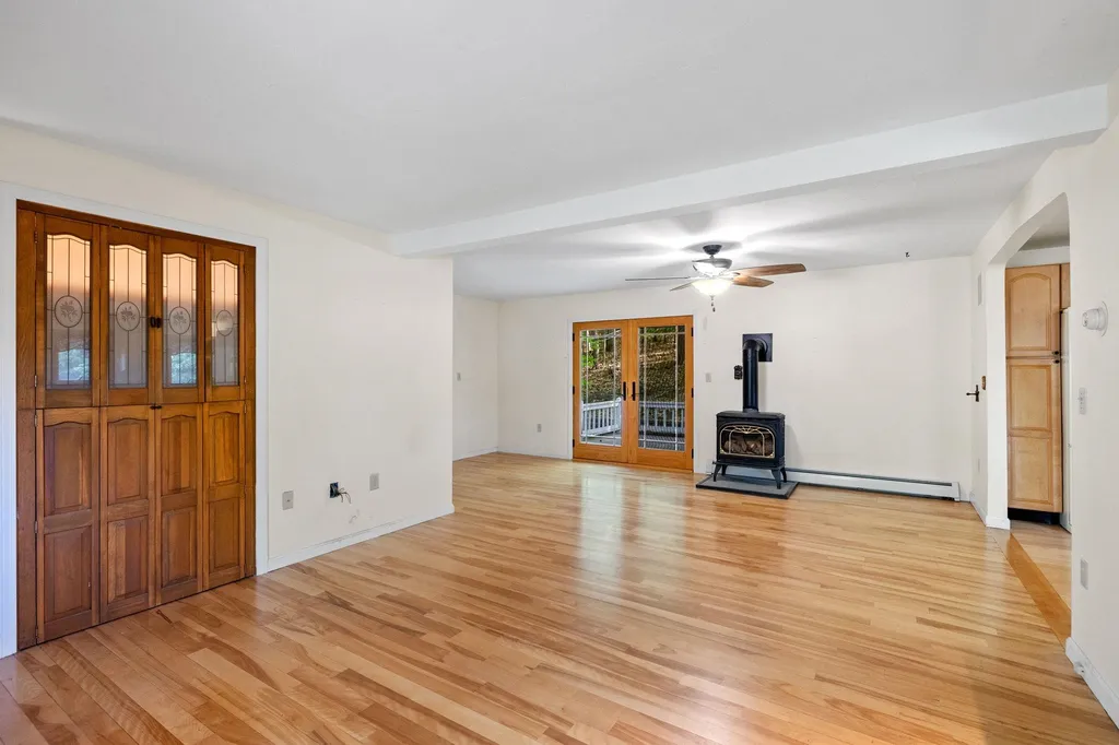 7 Frye Circle Wolfeboro NH 03894