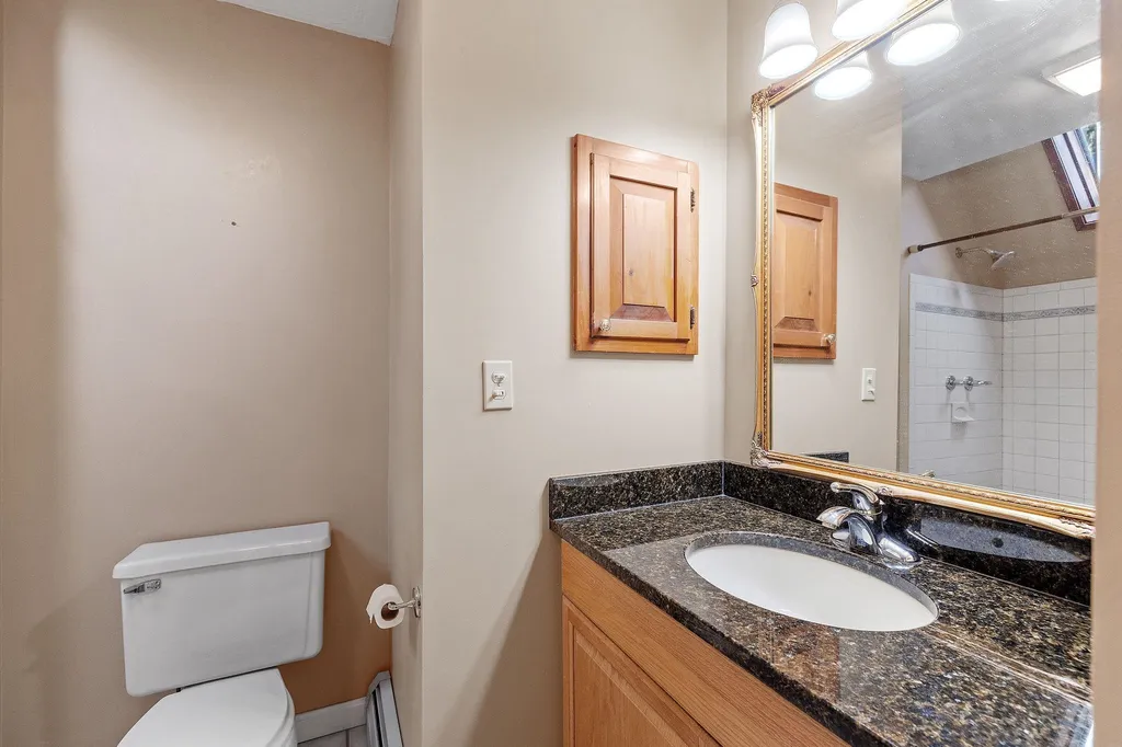7 Frye Circle Wolfeboro NH 03894