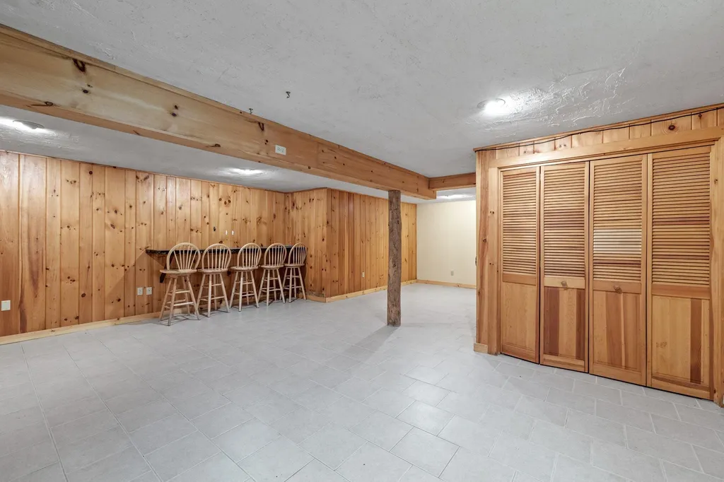 7 Frye Circle Wolfeboro NH 03894