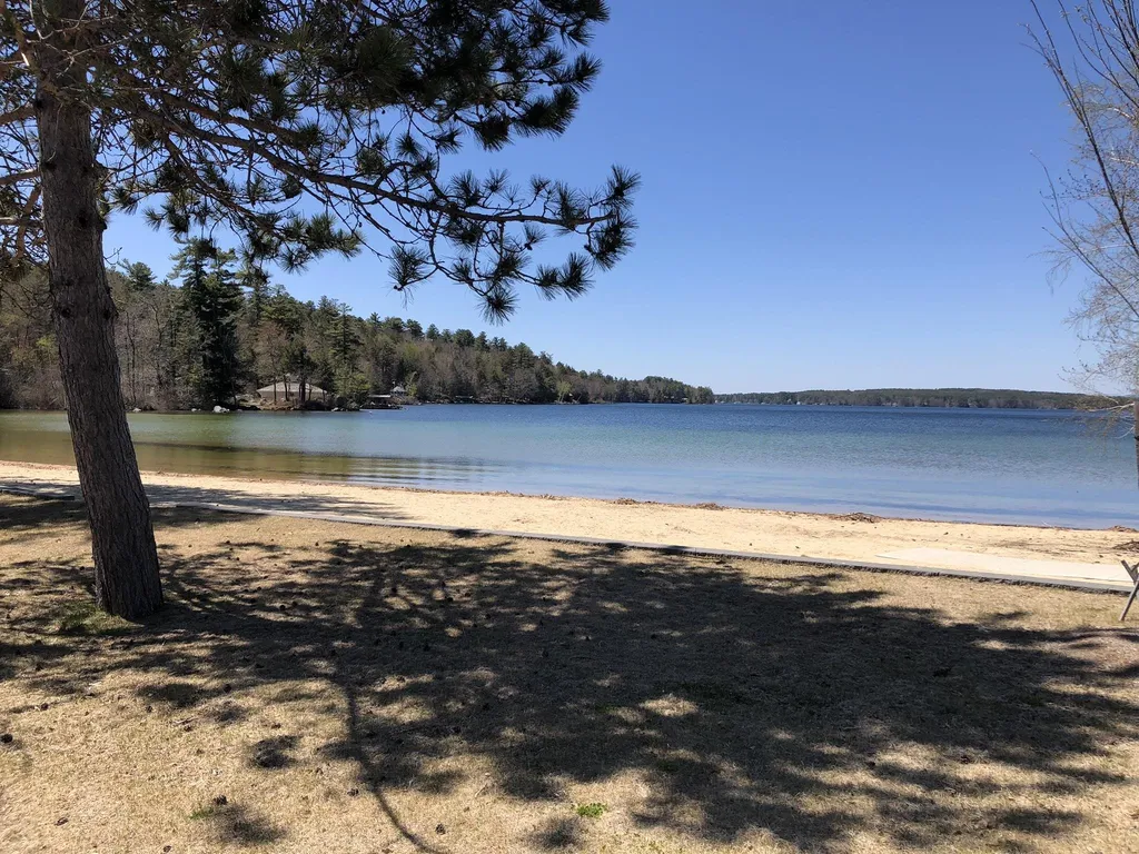 7 Frye Circle Wolfeboro NH 03894