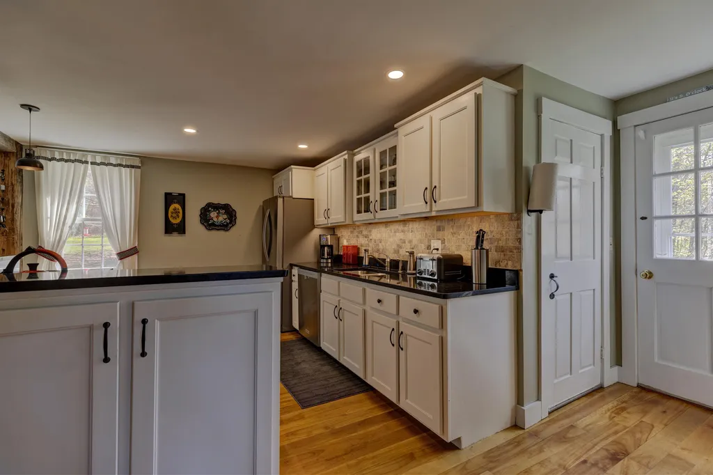 449 Meriden Road Lebanon NH 03766