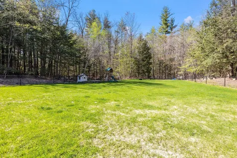 5 Spillway Lane Concord NH 03301