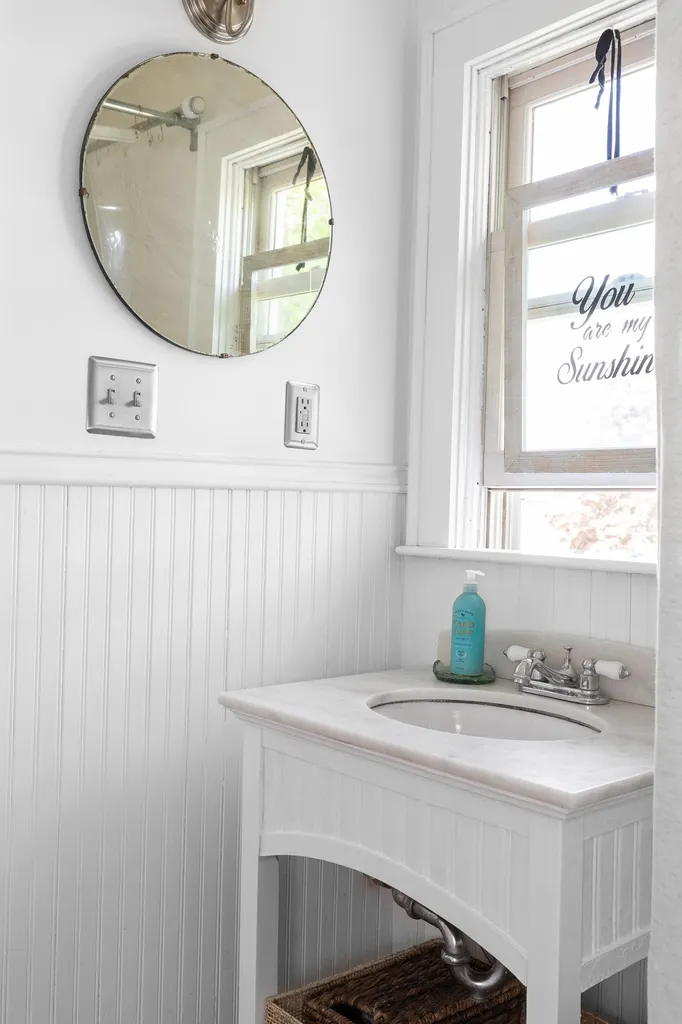 54 Bayview Street Burlington VT 05401-4015