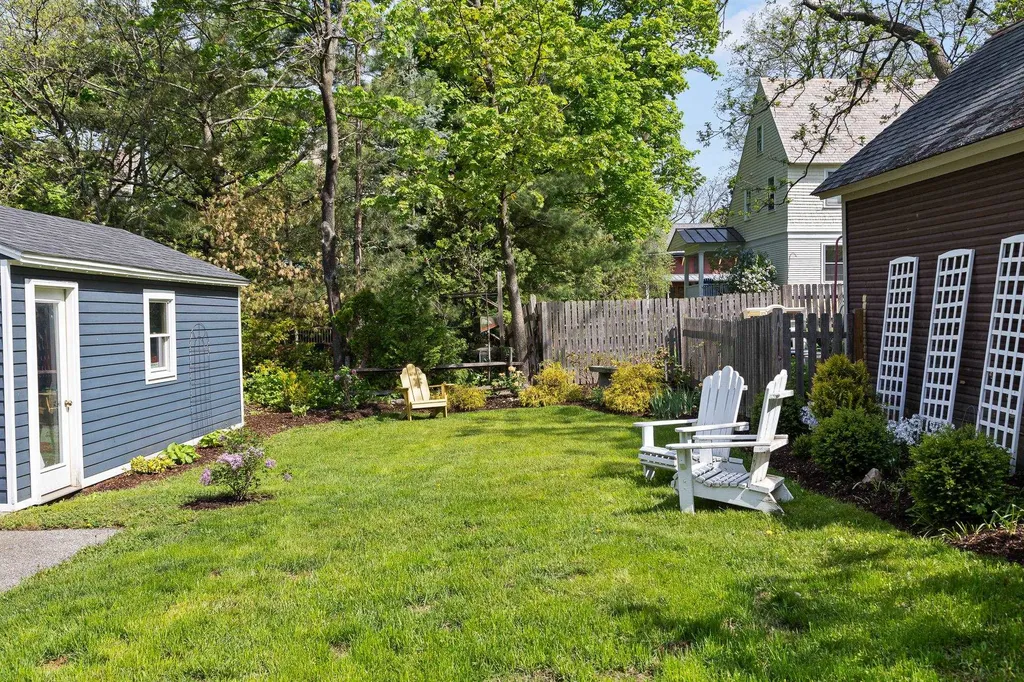 54 Bayview Street Burlington VT 05401-4015