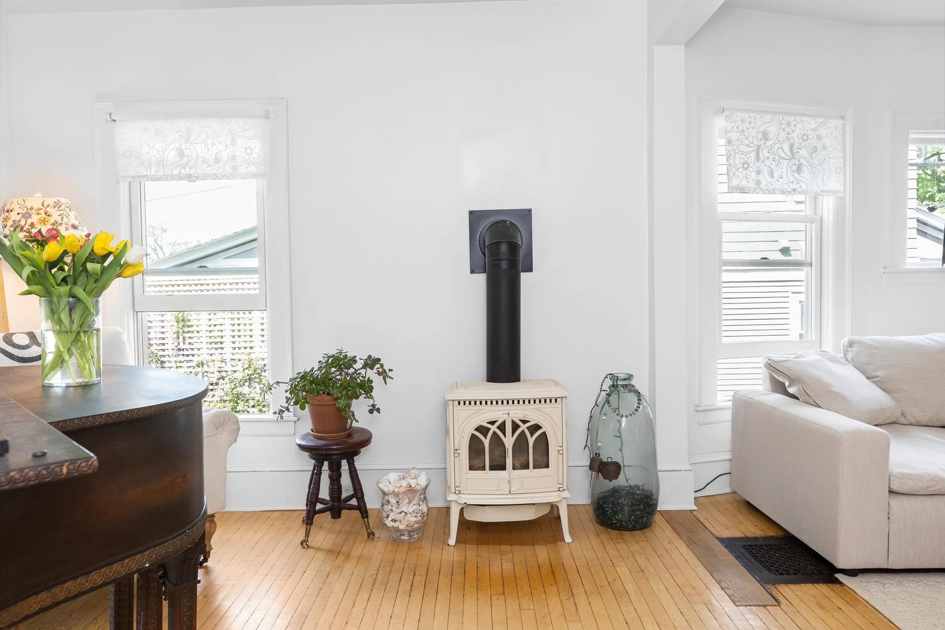 54 Bayview Street Burlington VT 05401-4015