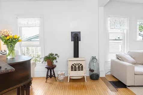 54 Bayview Street Burlington VT 05401-4015