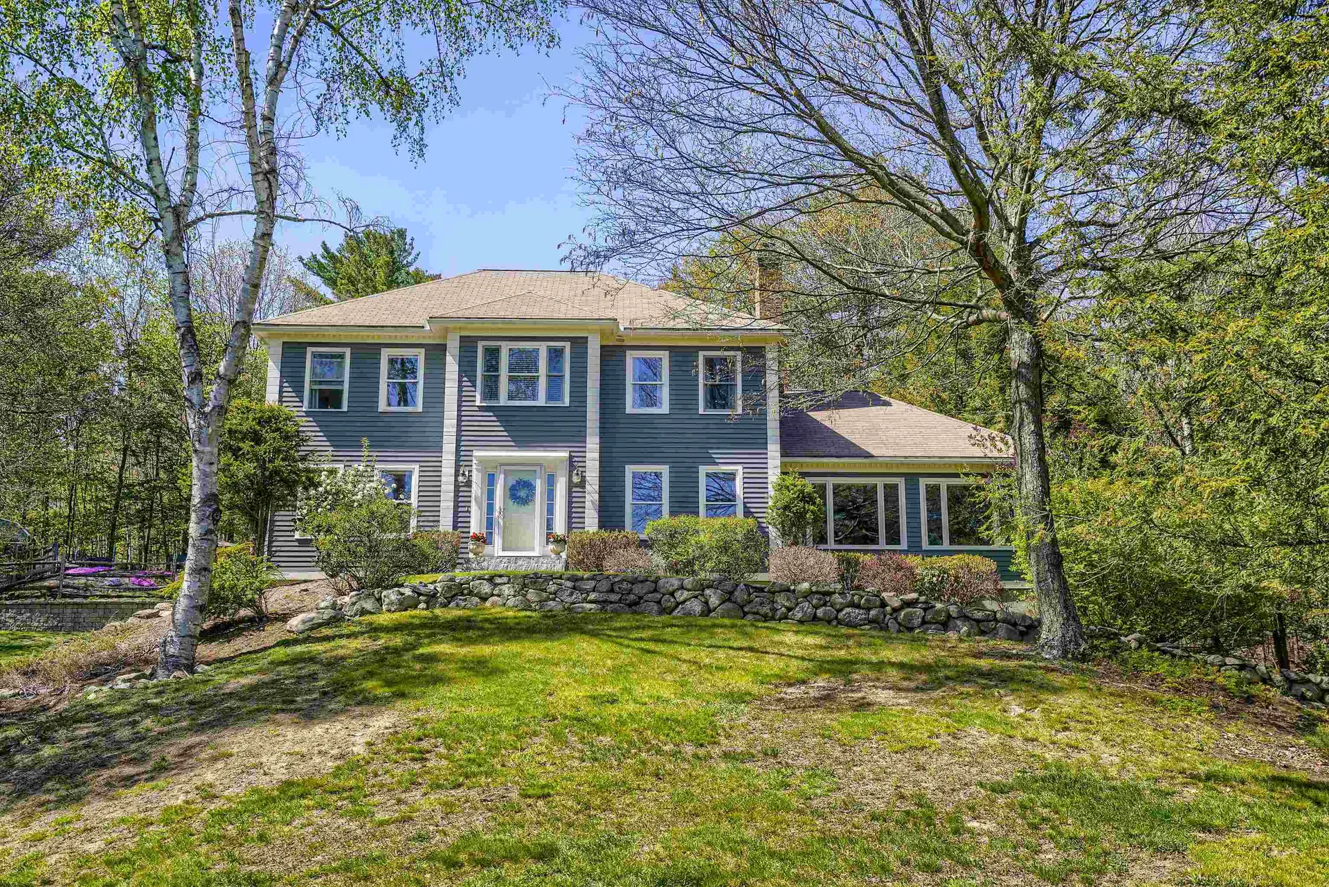 19 Cortland Drive Bedford NH 03110