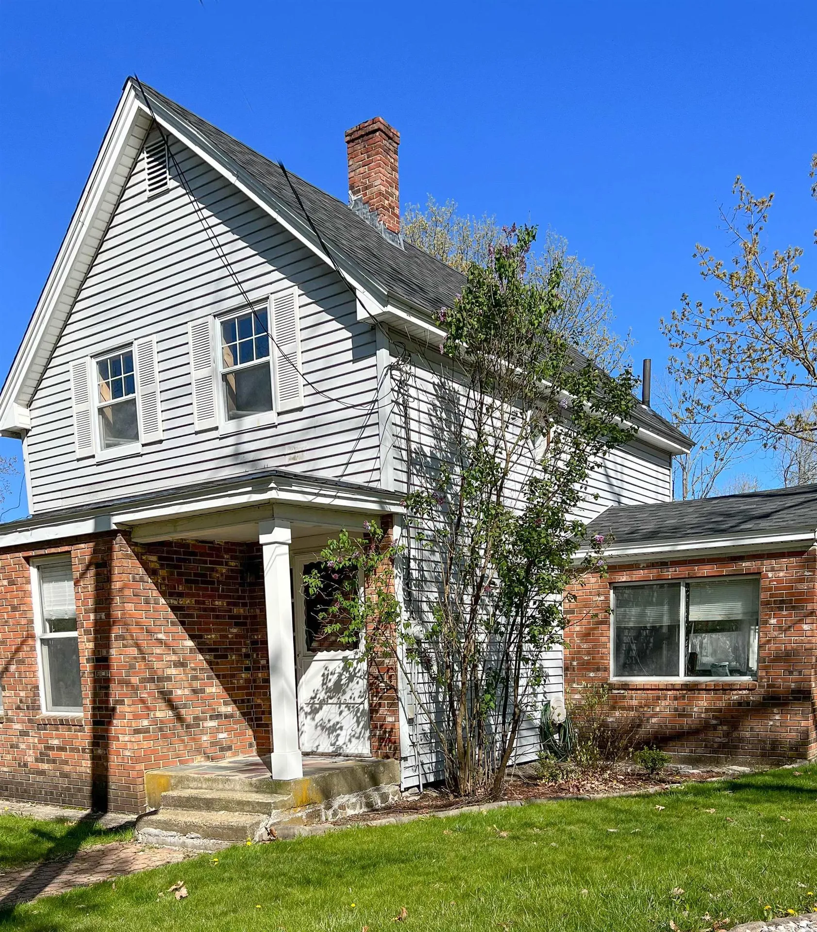 39 Minot Street Manchester NH 03109