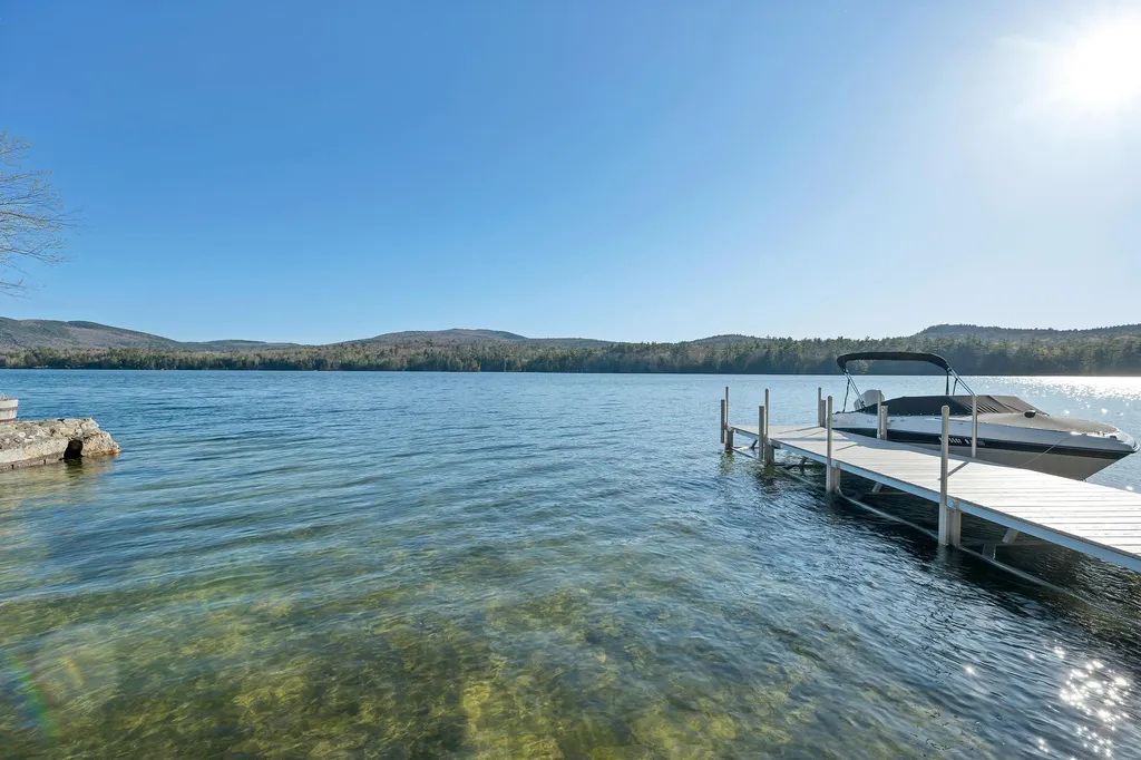 371 Wentworth Road Brookfield NH 03872