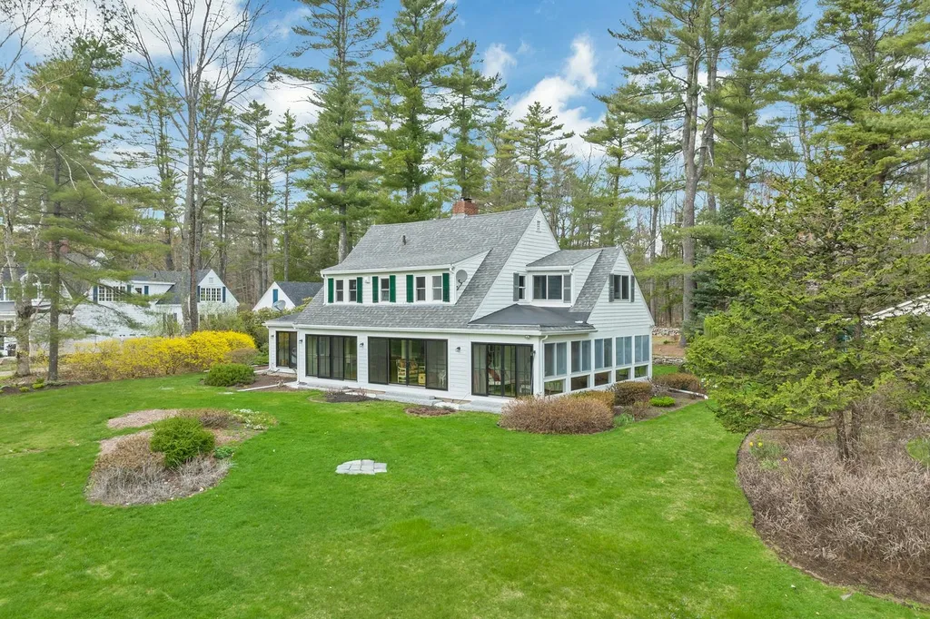 371 Wentworth Road Brookfield NH 03872