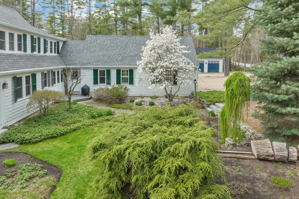 371 Wentworth Road Brookfield NH 03872