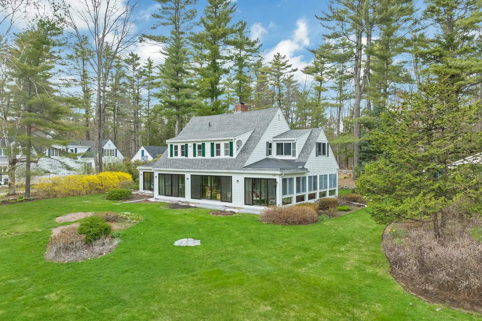 371 Wentworth Road Brookfield NH 03872