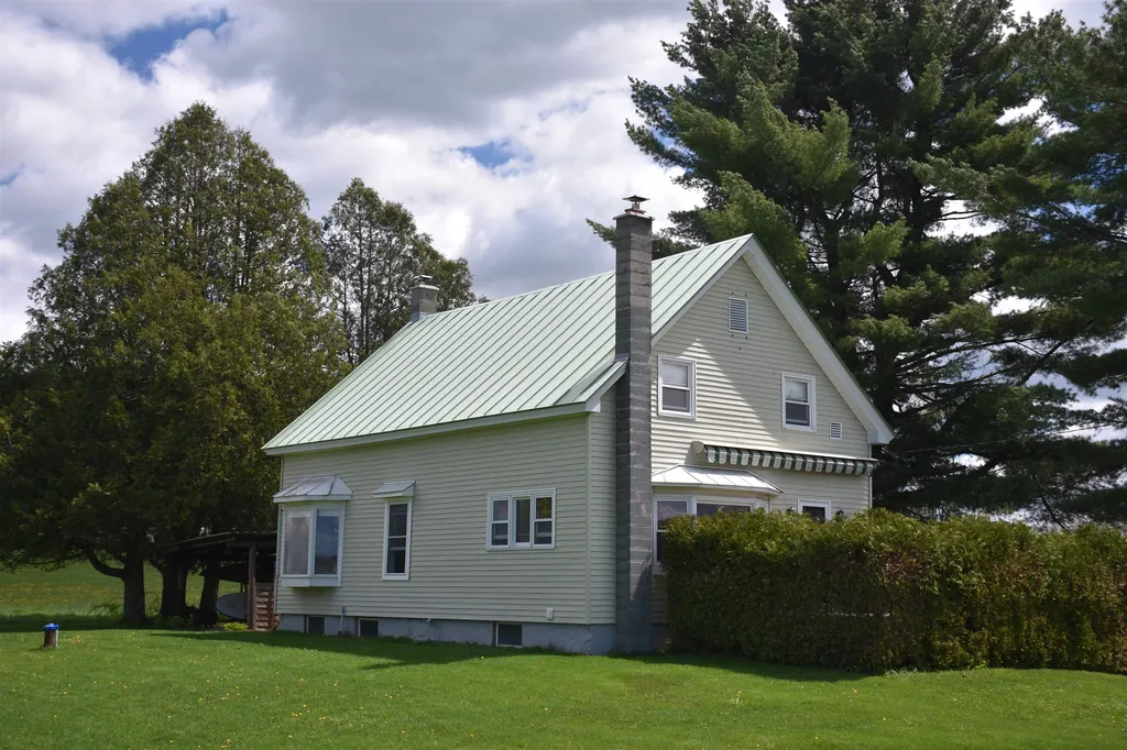223 School Road Barre Town VT 05641