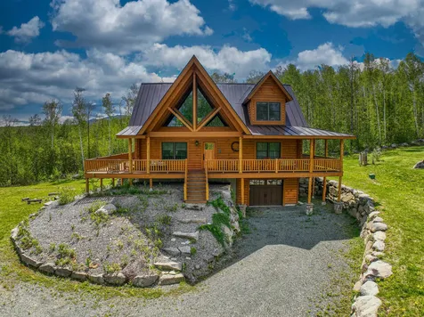 85 Red Brook Road Jefferson NH 03583